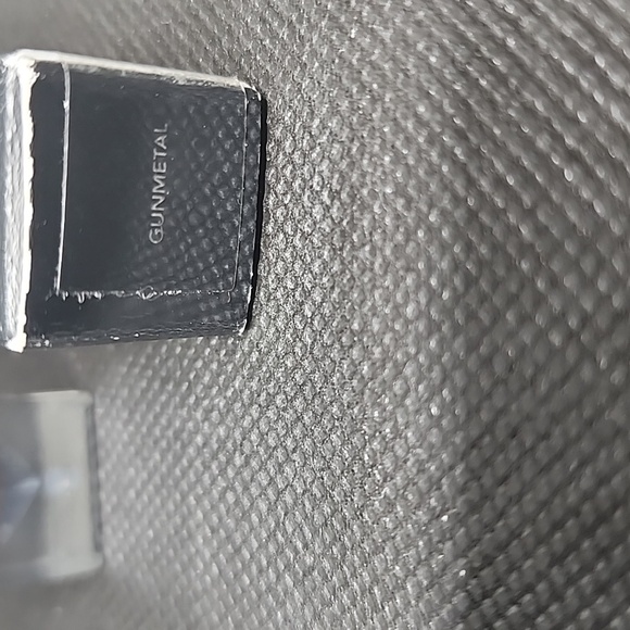 HAUS LABORATORIES GLAM ATTACK Metallic Creme (NIB) GUN METAL. - Picture 4 of 4